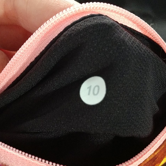 Lululemon Crop Leggings - Picture 3 of 5